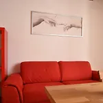 Padova red flat